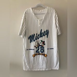 Vintage Mickey Mouse sleep shirt, EUC